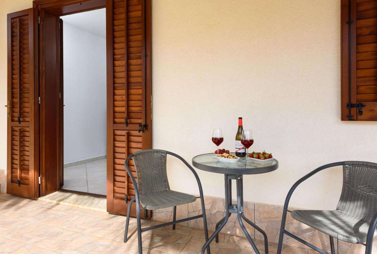 Bedda Luna Villa San Vito Lo Capo Exterior foto